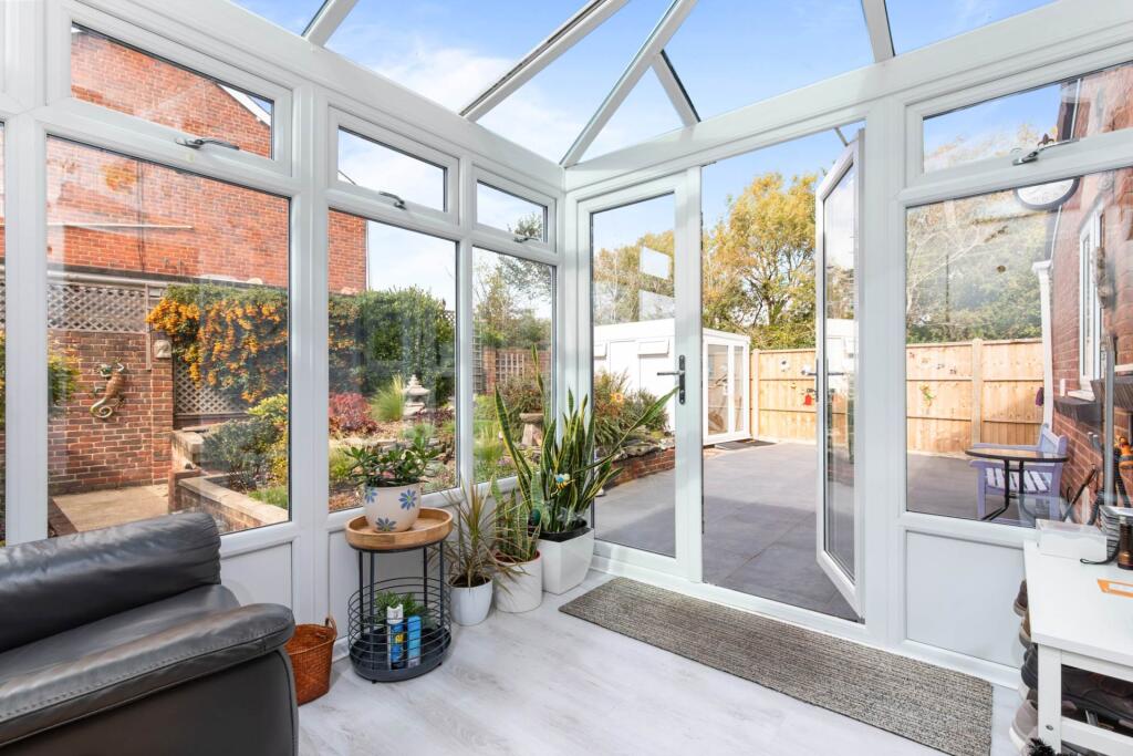 House in Worthing, Durrington - View 4