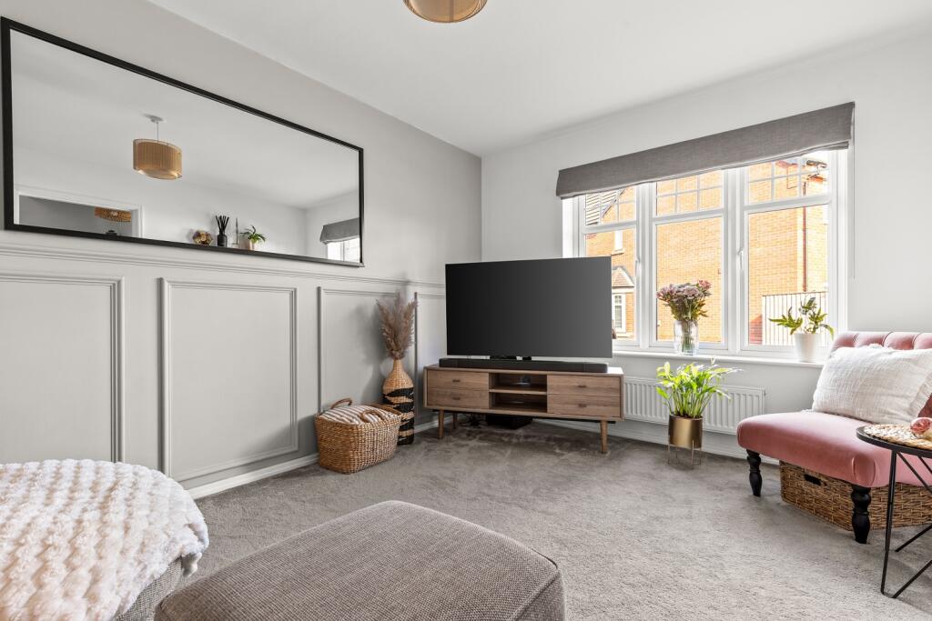 House in Doncaster - View 4