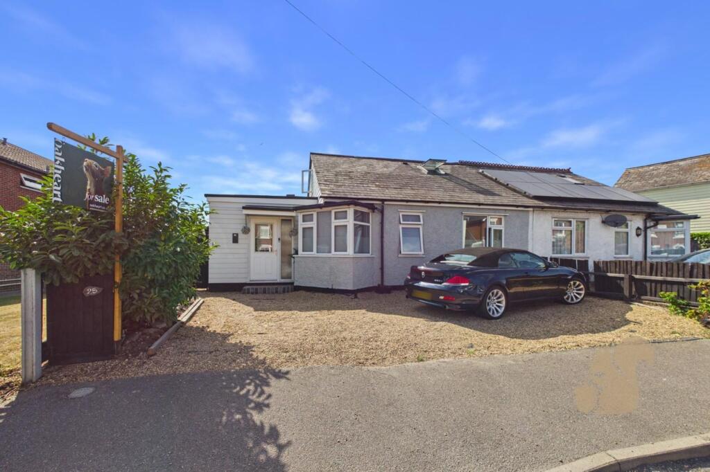 4 Bedroom Semi-Detached in CO5 8JU