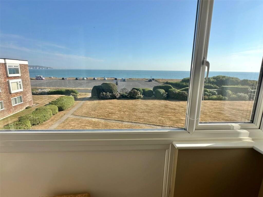 Apartment in Southampton - More