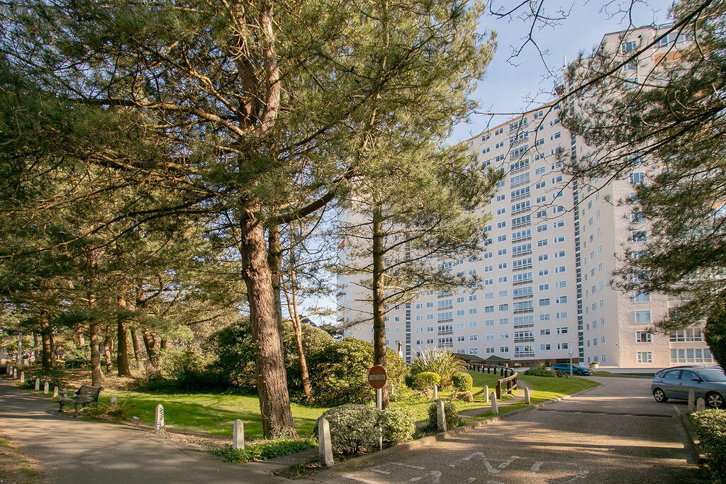 Main image of property: Manor Road, Bournemouth