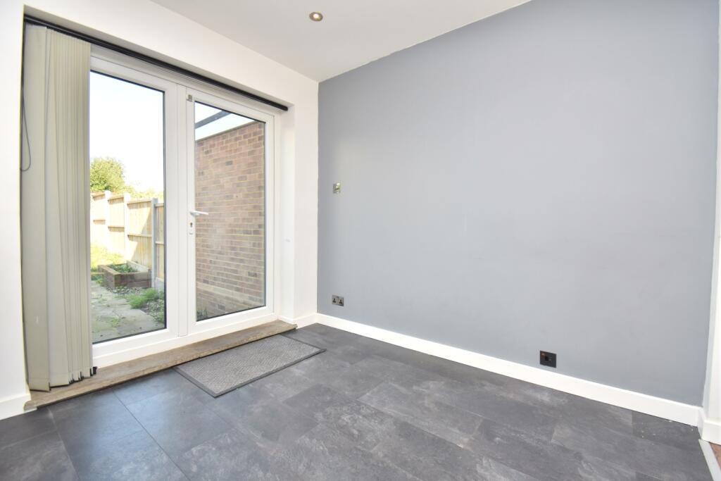 House in Swanley, Hextable - View 3