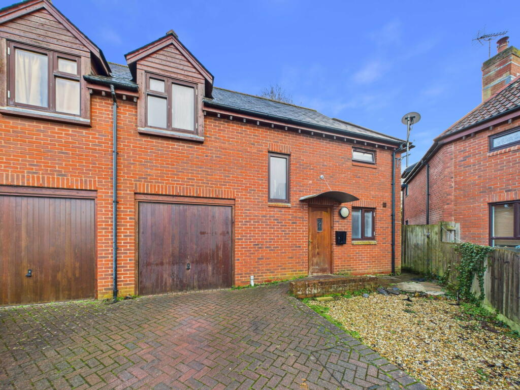 Main image of property: Haymans Orchard, Woodbury