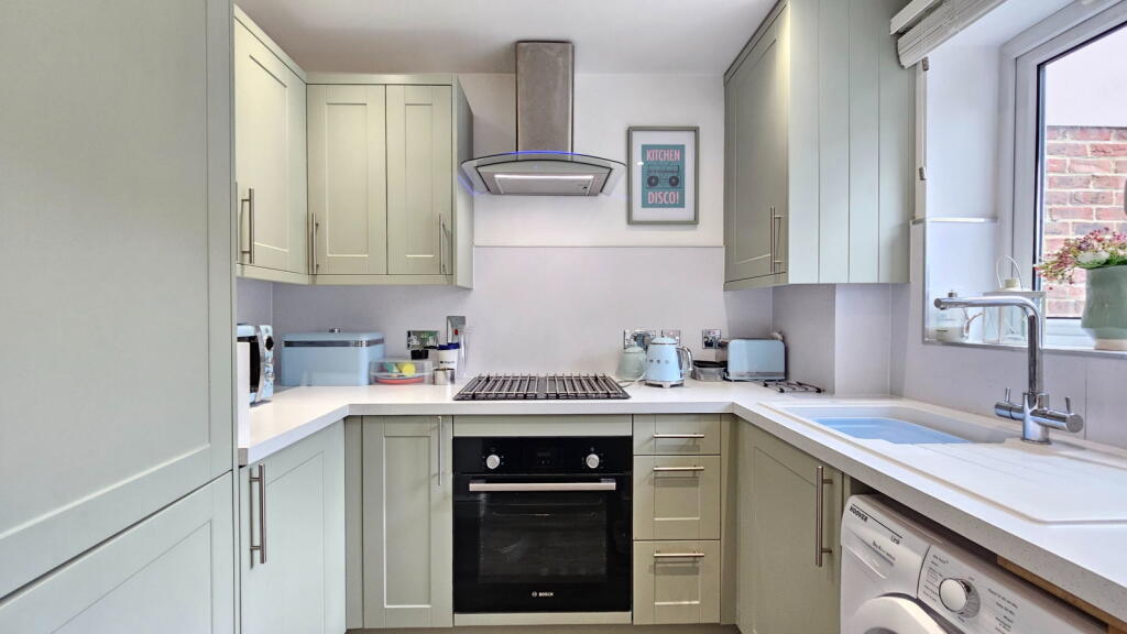 House in Newbury, West Berkshire - View 5