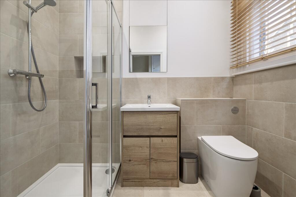 Apartment in London - View 4