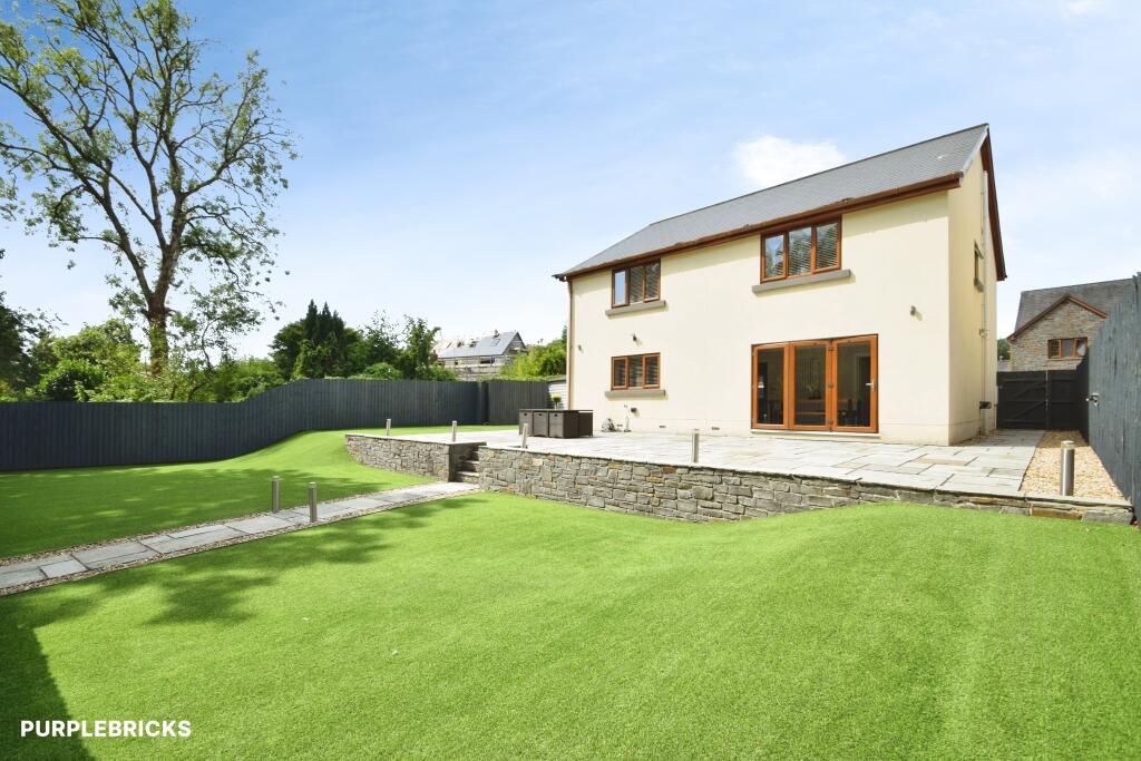 House in Ystradgynlais - View 4