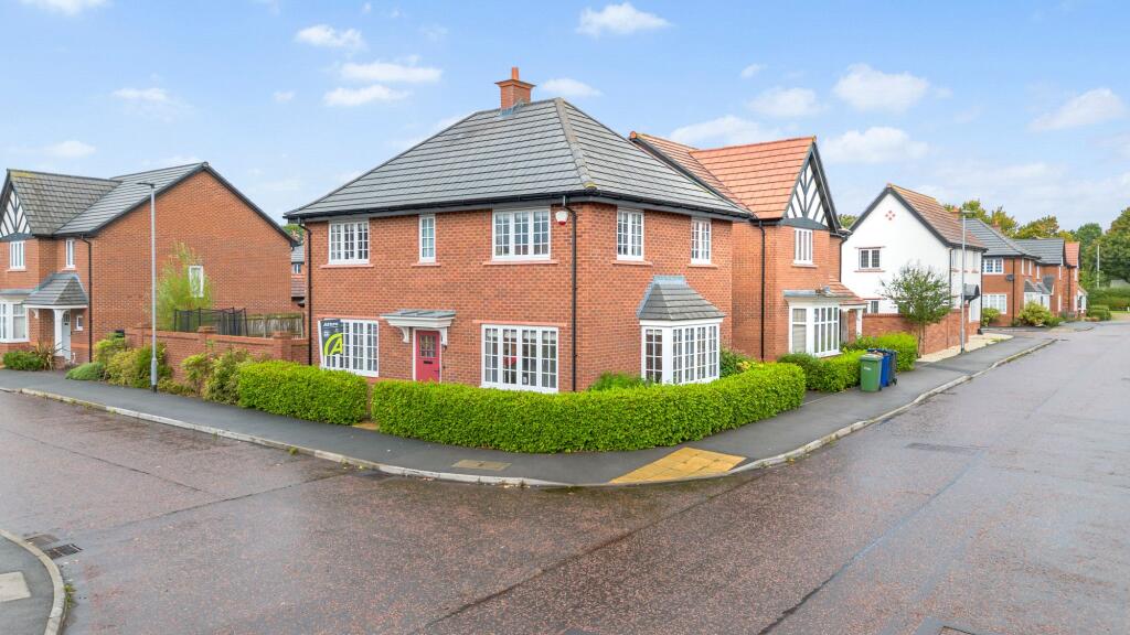 Main image of property: Crowleygreen Gardens, Appleton Thorn, WA4