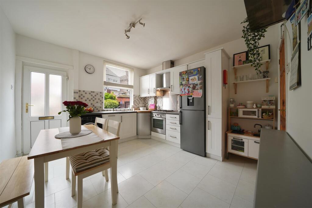 House in Sheffield, Crookes - View 4