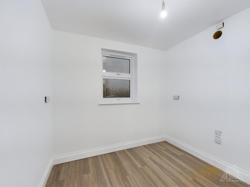 House in Thurrock, Essex - More