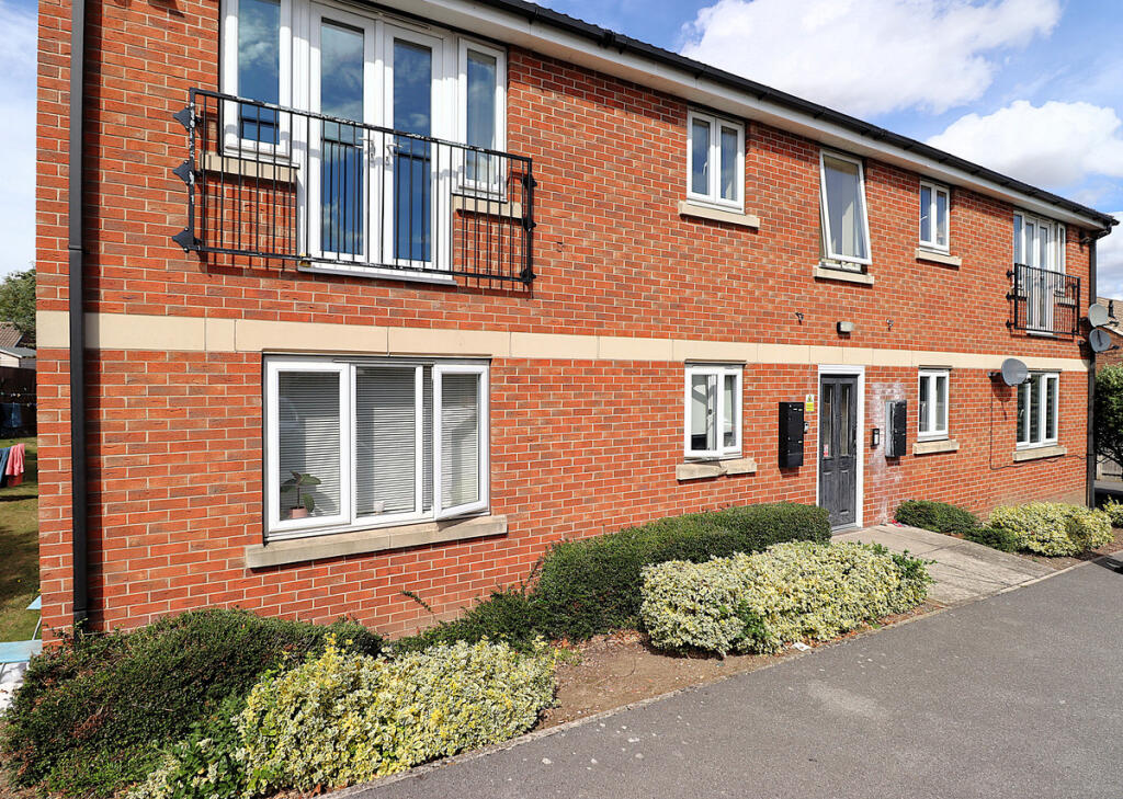 2-bed flat on Priory Court, Monk Bretton Barnsley, S71, £90,000