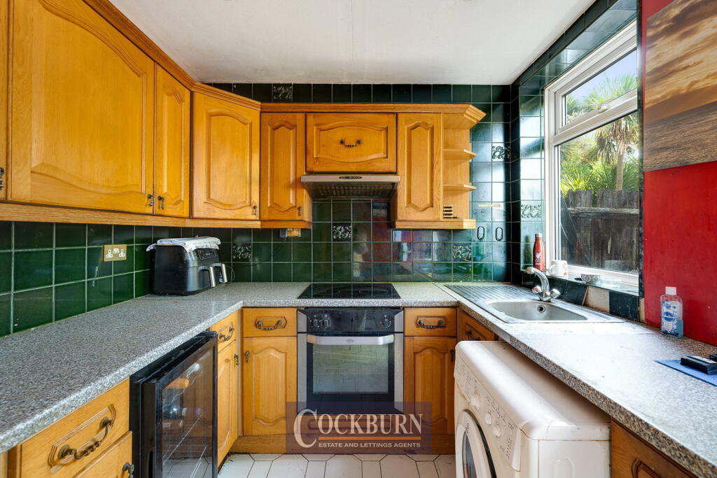 House in London - View 5