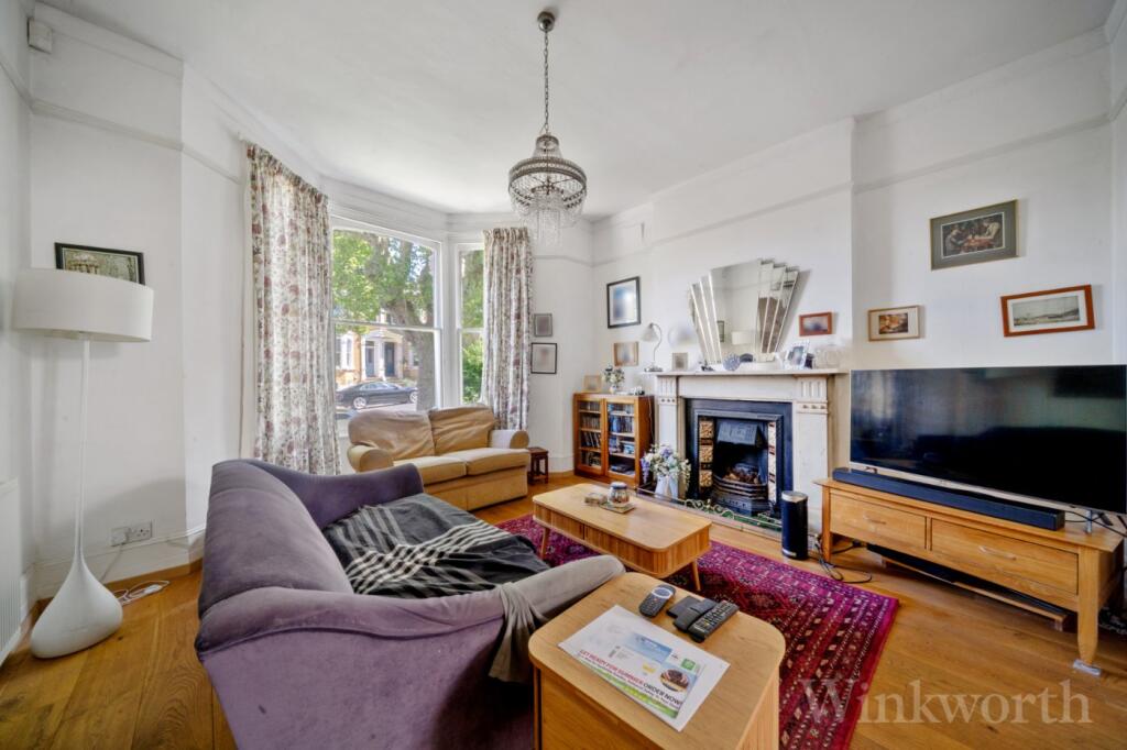 House in London, Telegraph Hill, New Cross Gate - View 2