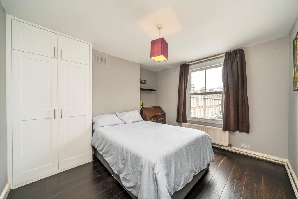 House in London, Greenwich Town Centre, East Greenwich - More