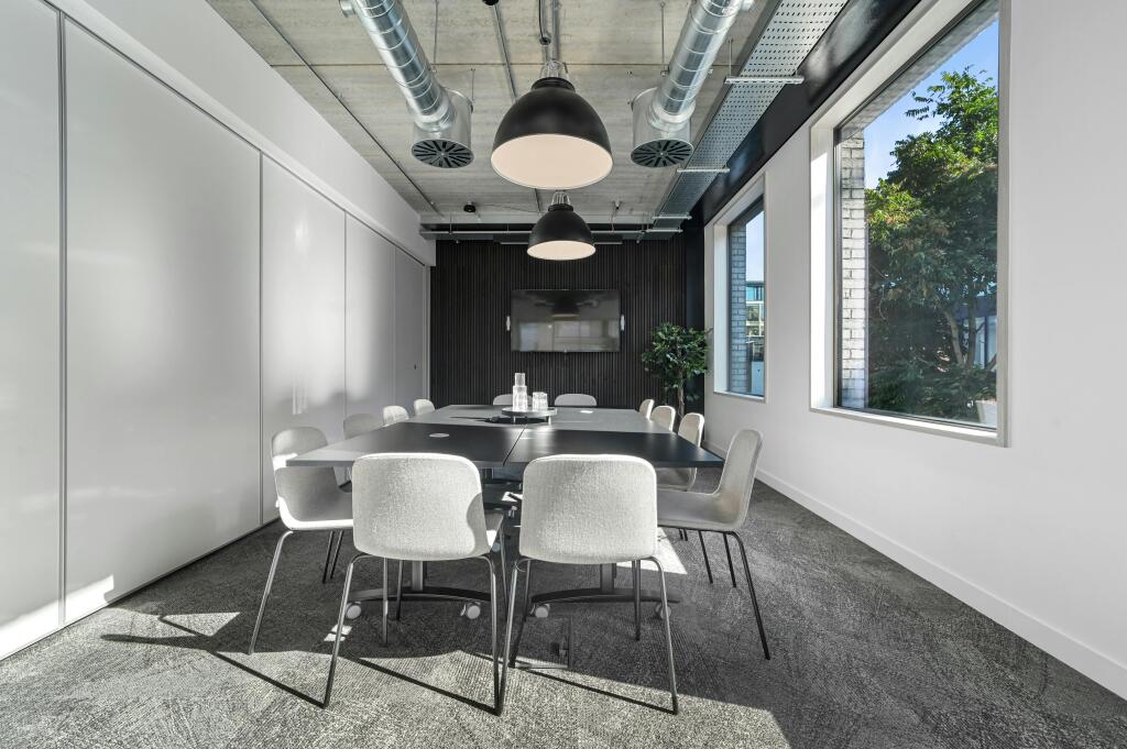 HTBC10WhiteLionStreet17.JPG