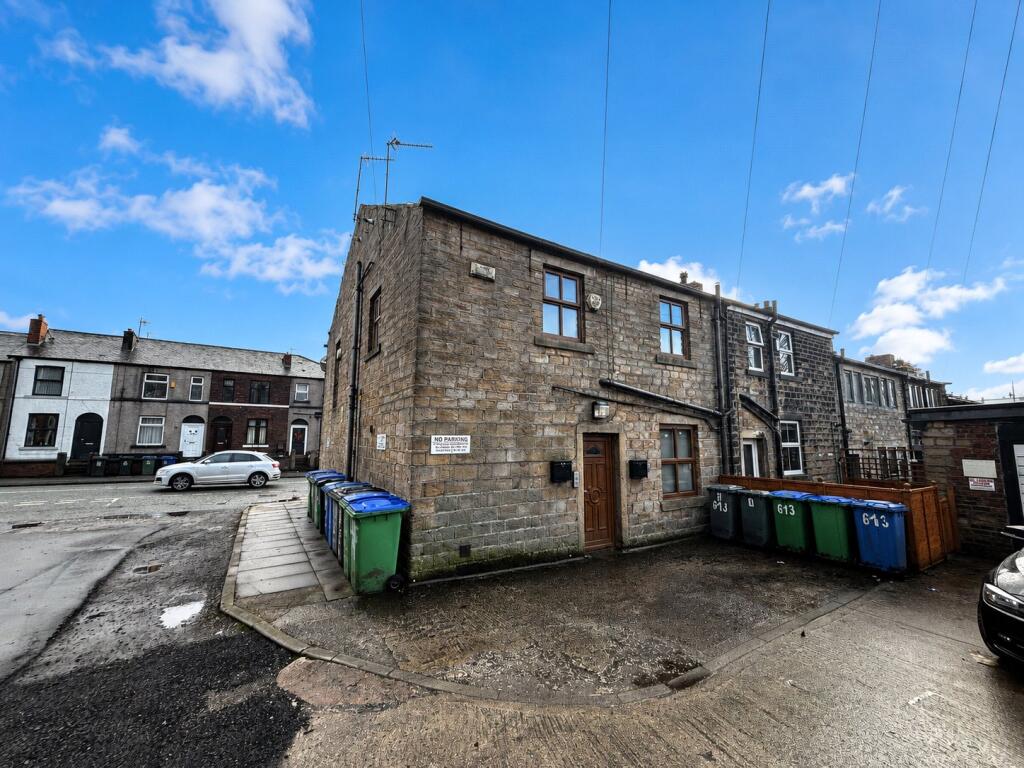 Main image of property: Halifax Road, Hurstead, Rochdale, OL12
