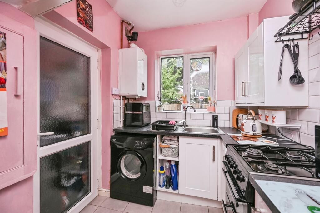 House in Liverpool, Broad Green - View 4