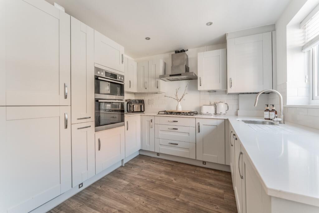 House in Dartford, Ebbsfleet Valley - View 4