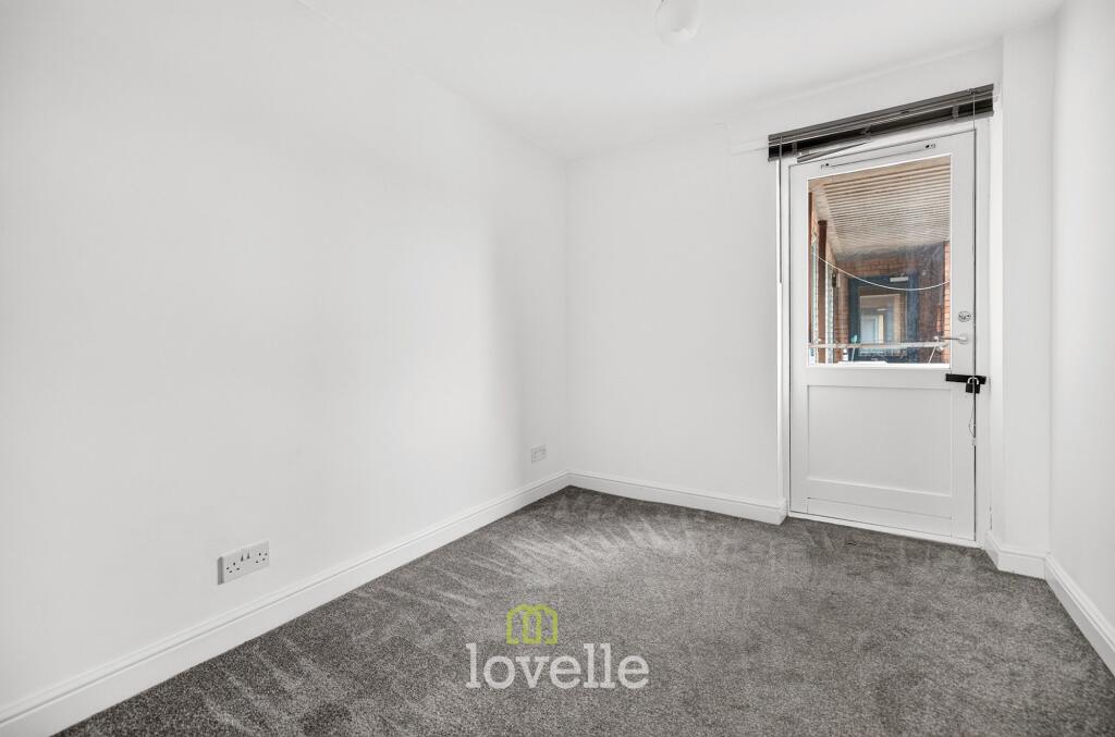 Apartment in Doncaster - More