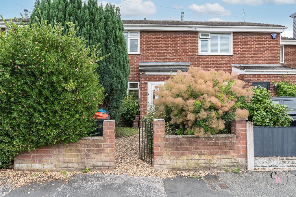 2-bed terraced on Firth Fields, Davenham, Northwich, £185,000
