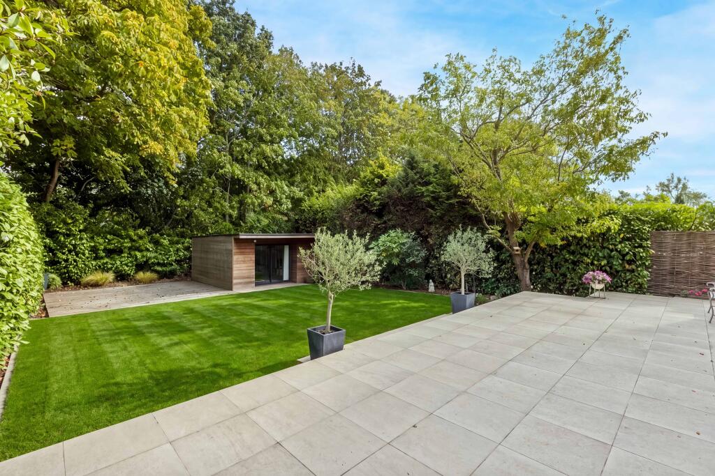 Property photo 6