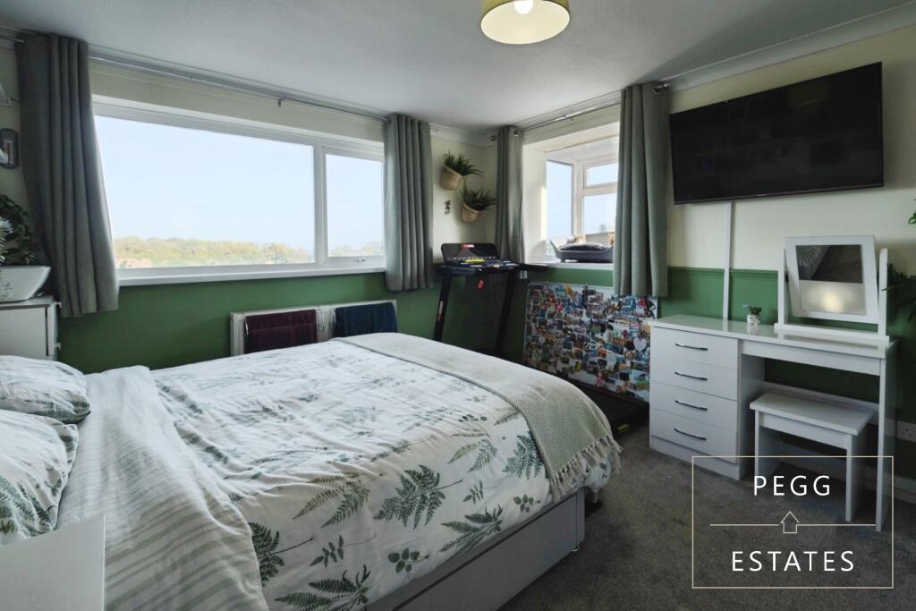 Langstone Close, Torquay - More