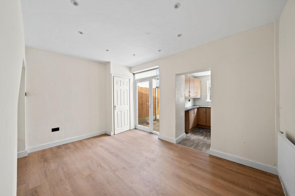 House in Wigan, Westleigh - View 5