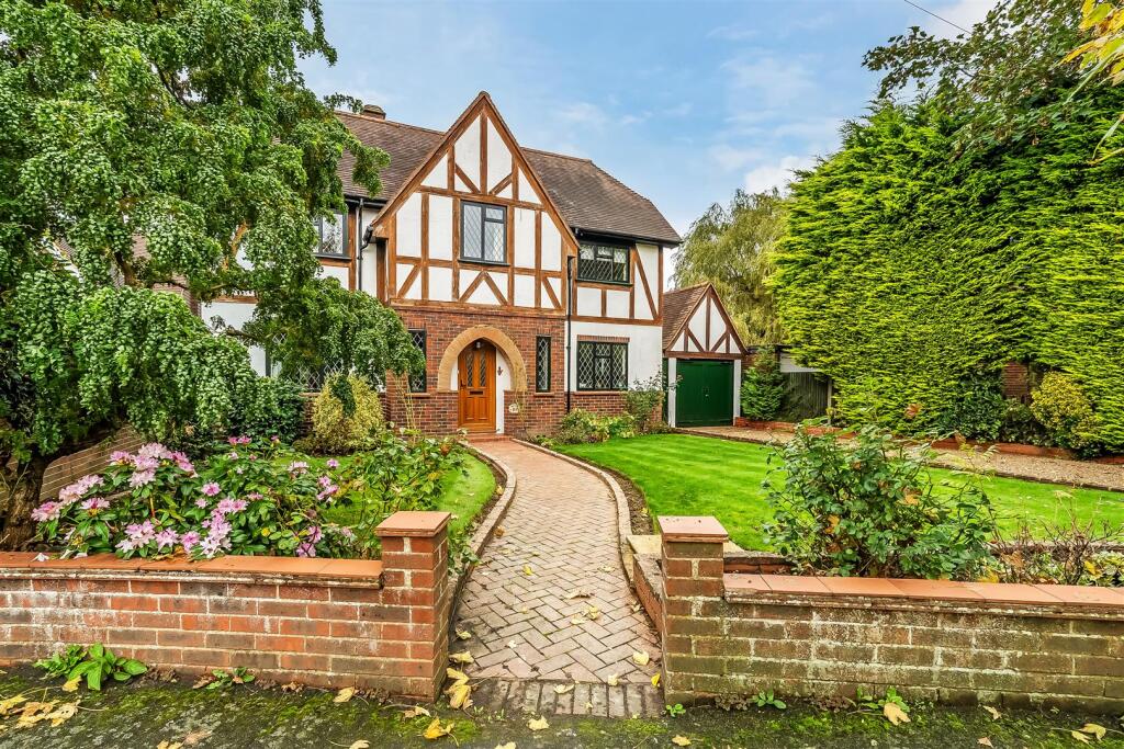 Main image of property: WEST FARM AVENUE, ASHTEAD, KT21