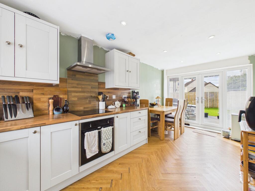 House in Larkhall, Strutherhill, Morgan Glen - More