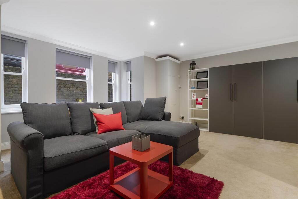 Main image of property: ., Twickenham