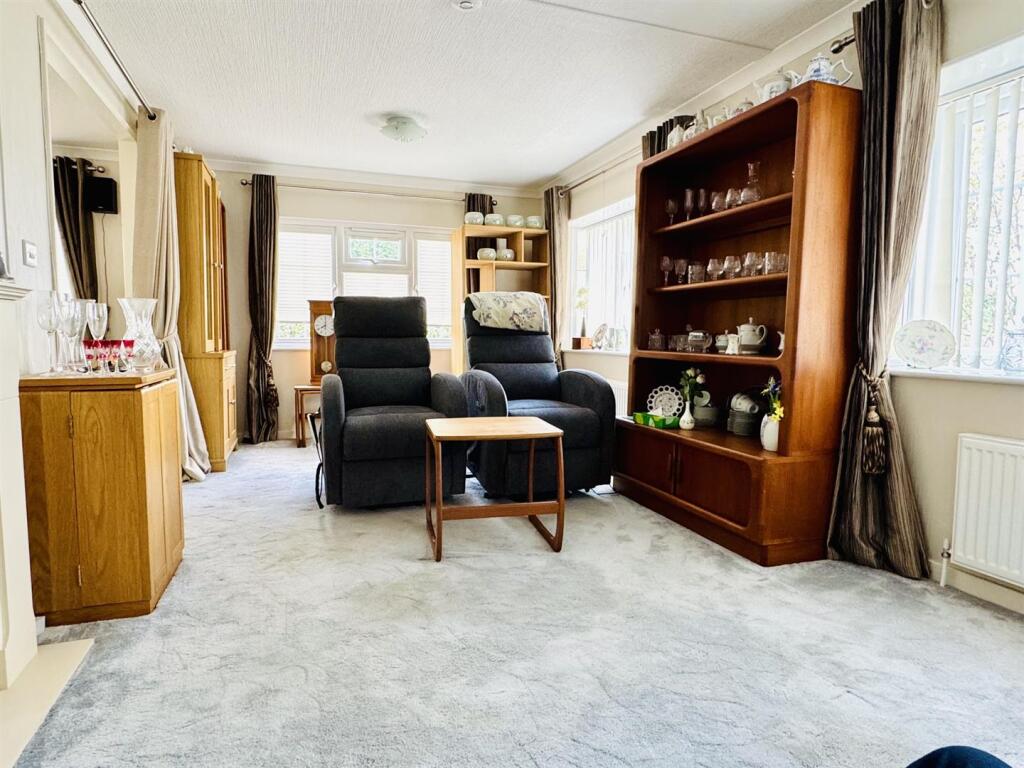 House in Mid Suffolk, Great Blakenham - View 4