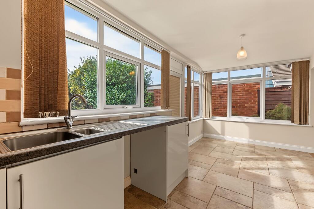 House in Worcester - View 2