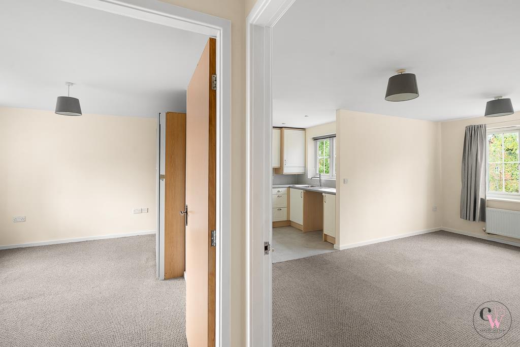 Apartment in Crewe - More