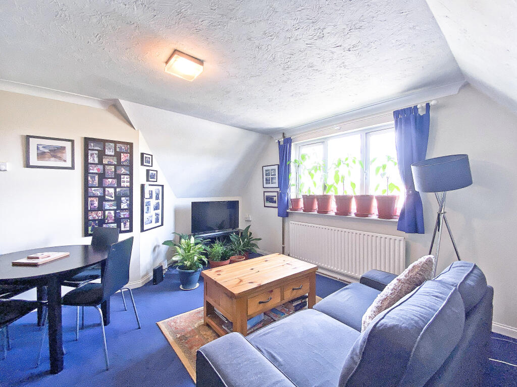 Apartment in Guildford, Ash - View 5