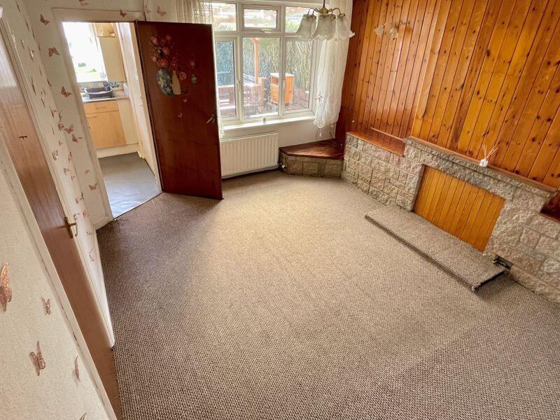 House in Birmingham, West Midlands - View 4