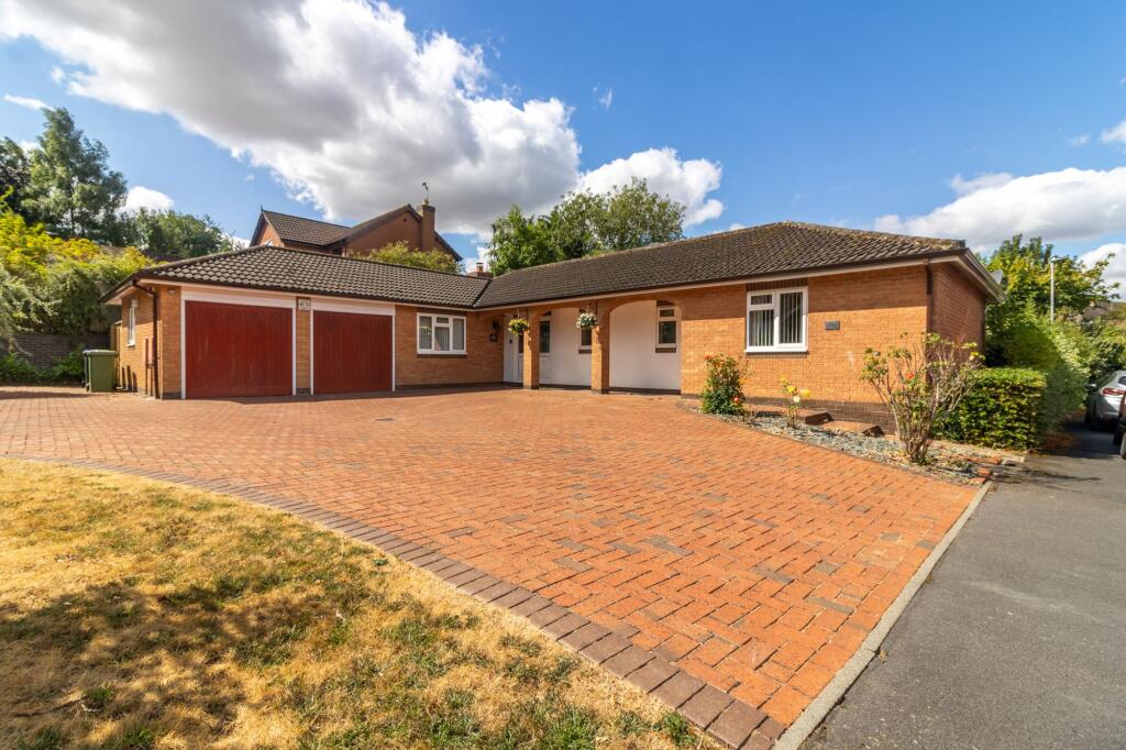 Main image of property: Pulford Drive, Thurnby, LE7
