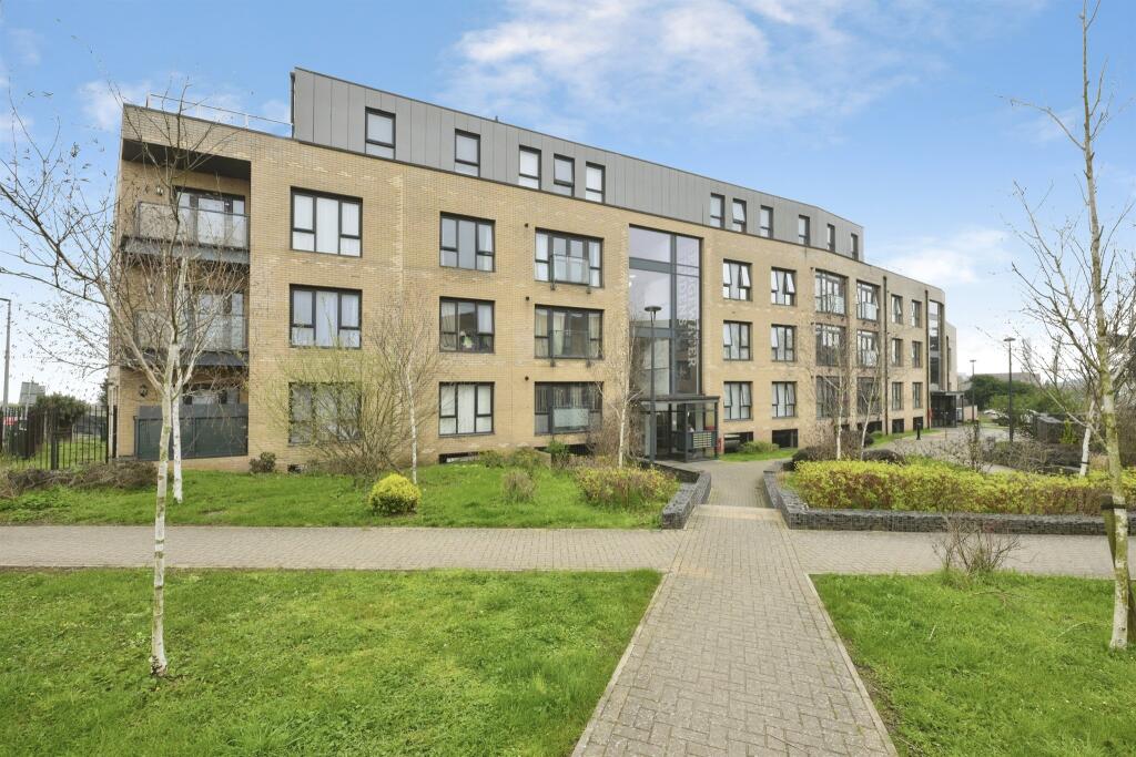 Main image of property: Bridgewater Gardens, Hoddesdon