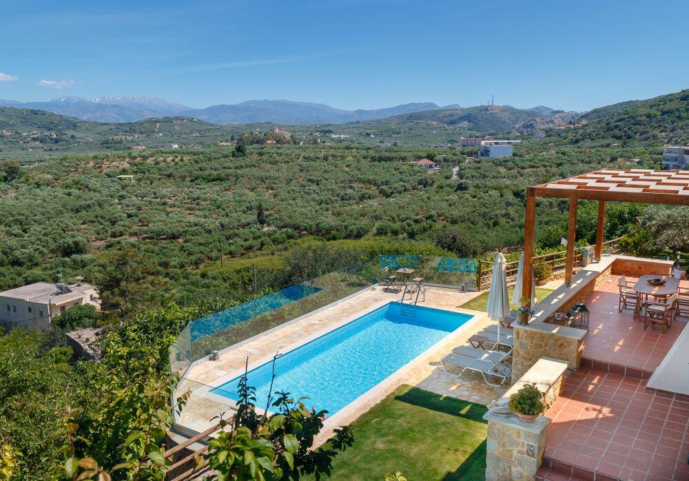 Main image of property: Kolymvari, Chania, Crete