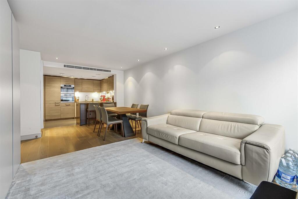 Apartment in London - View 2