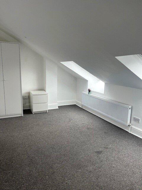 Apartment in London, Brondesbury Park, Queen's Park - More
