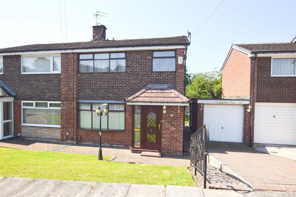 Main image of property: Compton Way, Middleton, Manchester