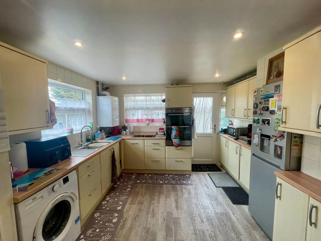House in Ipswich - View 5