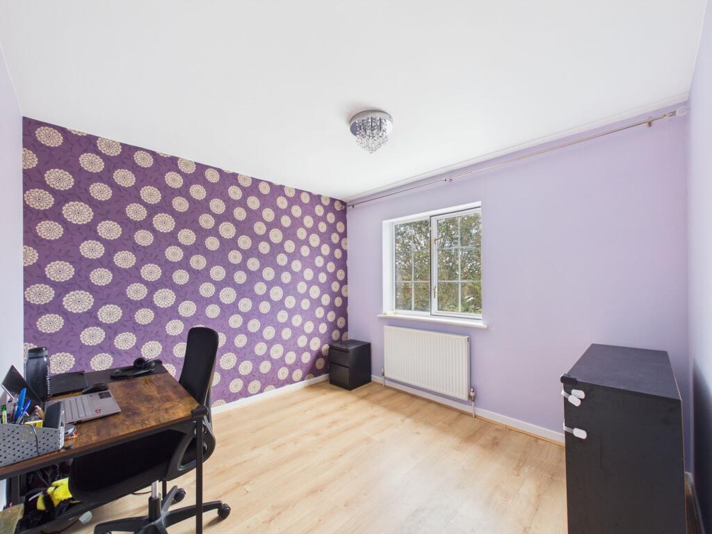 House in Reading - More