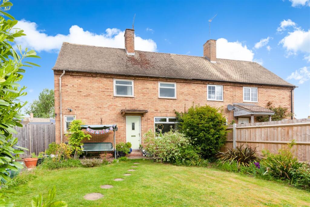 Main image of property: Twynhams Road, Tackley, Kidlington