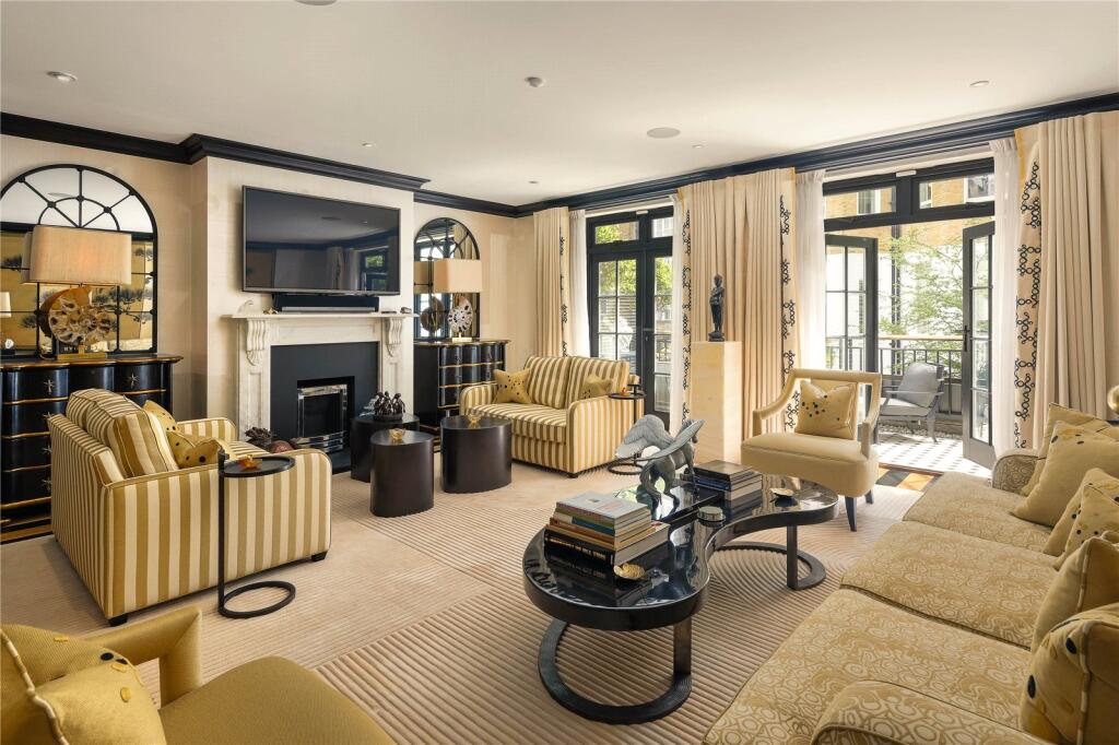 Main image of property: Hays Mews, London, W1J