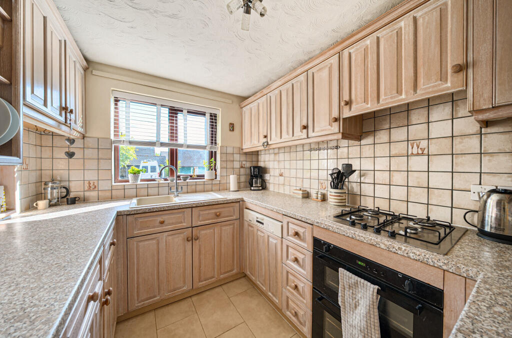 The Meadows, Lyndhurst, Hampshire, SO43 photo 2