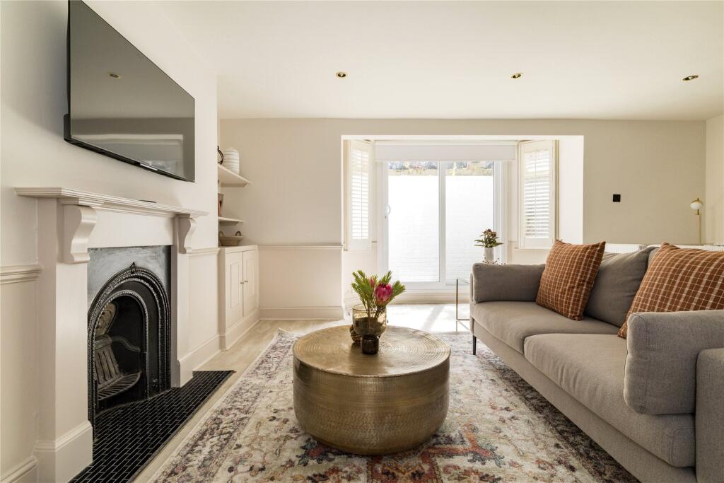 Apartment in London - View 4