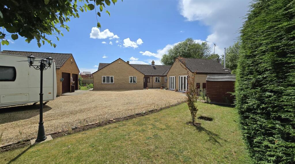 Main image of property: London Road, Long Sutton