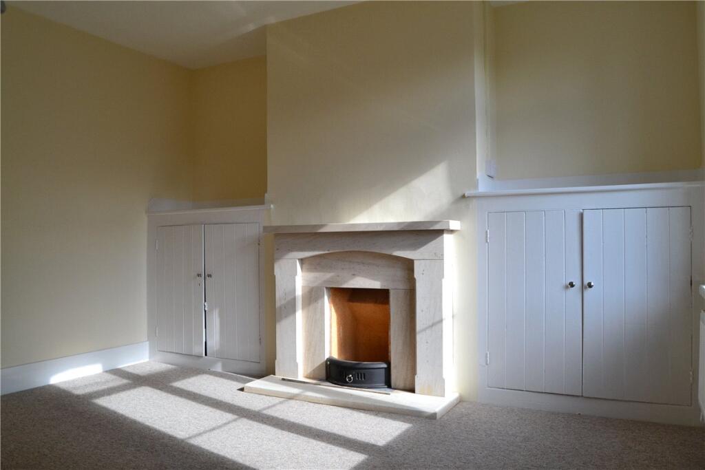 Burgess Farm Cottages, Woodlands St. Mary, Hungerford, Berkshire, RG17 - View 3