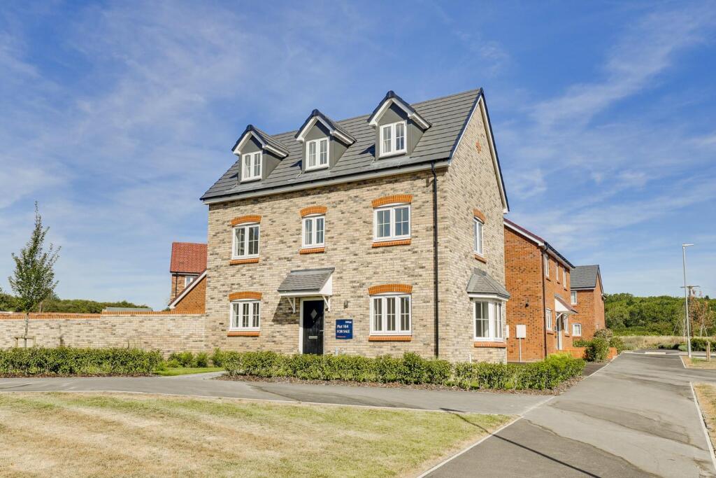 Main image of property: Chamberlains Bridge, Leighton Buzzard
