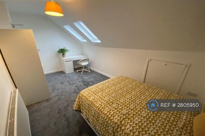 1 bedroom house share for rent